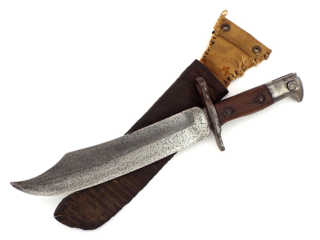 Scarce American WWI KRAG Model 1900 Bowie Bayonet: Scarce American WWI KRAG Model 1900 Bowie Bayonet. Full Length 14 inch Blade Length 9 inch