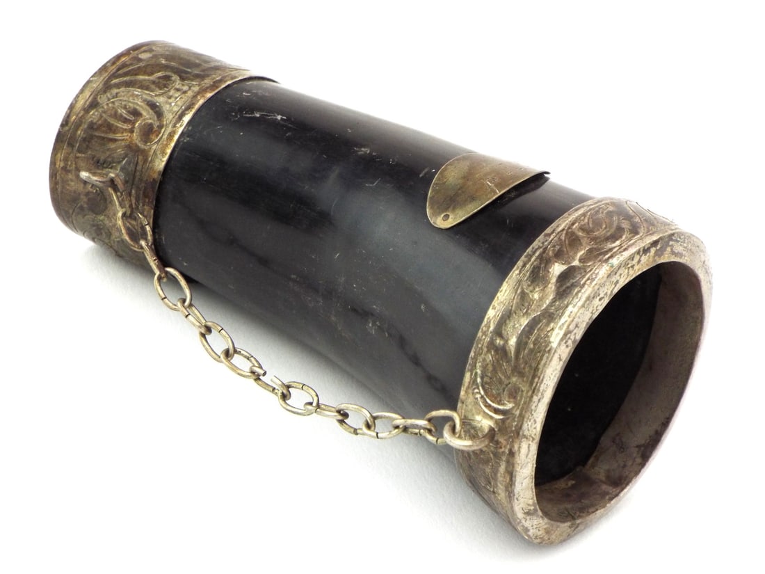 Interesting Caucasian Presentation Wine Horn Cup Engraved Silver Mounts: Interesting Caucasian Presentation Wine Horn Cup Engraved Silver Mounts. Full Length 45 inch