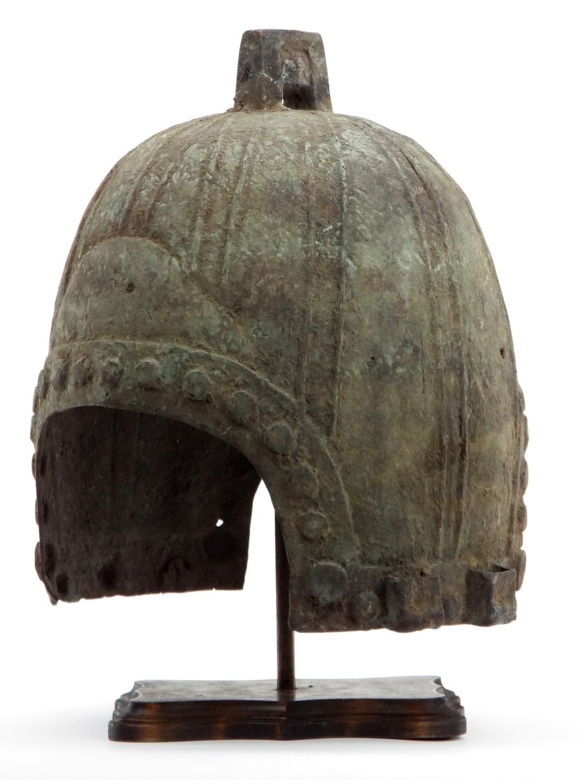 Ancient Chinese Bronze Ware Dynasty Palace Warrior Helmet: Ancient Chinese Bronze Ware Dynasty Palace Warrior Helmet.
