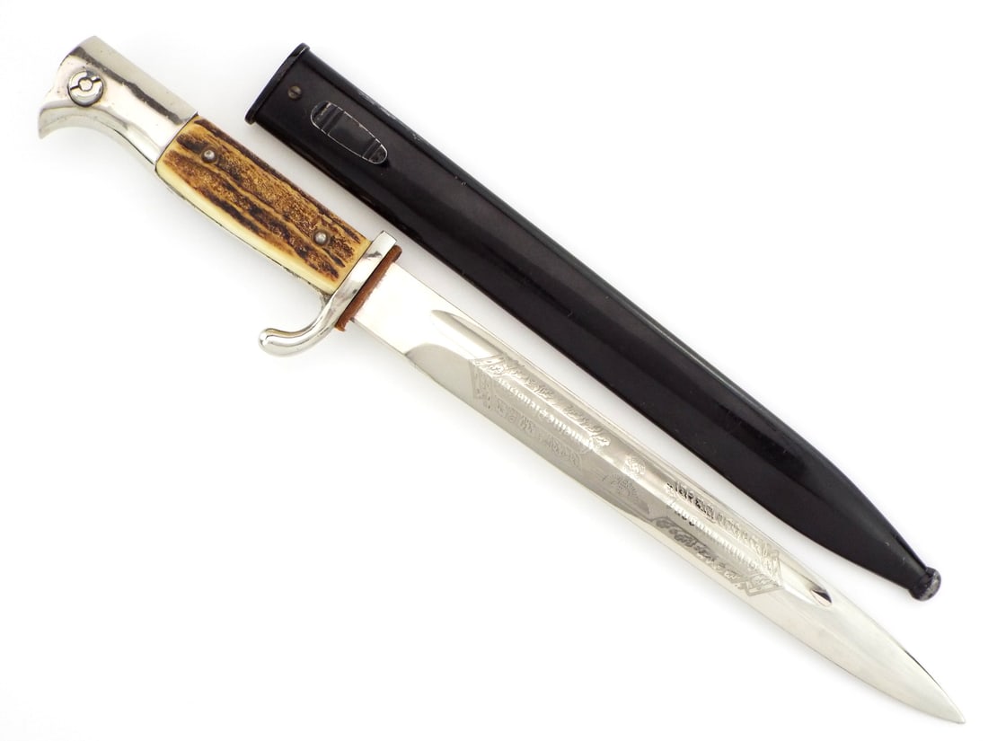 Very Fine German post WWII Presentation Bayonet. Stag Grips: Very Fine German post WWII Presentation Bayonet. Stag Grips. Full Length 16 inch Blade Length 10 inch