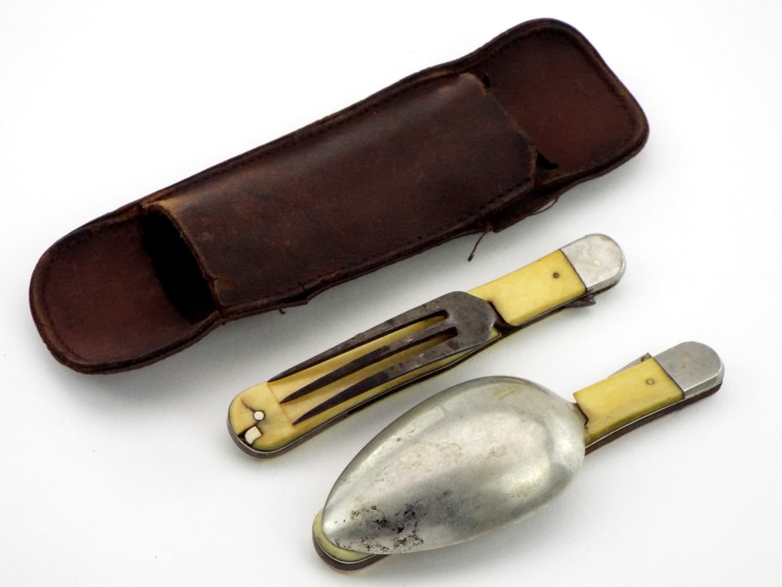 American Civil War era Folding Fork Spoon Military Set (1 of 15)