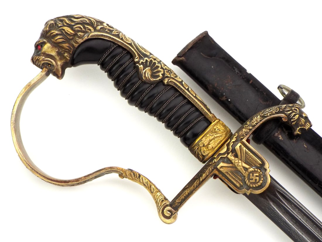Stunning German WWII DAMASCUS Lionhead Officers Sword (1 of 20)