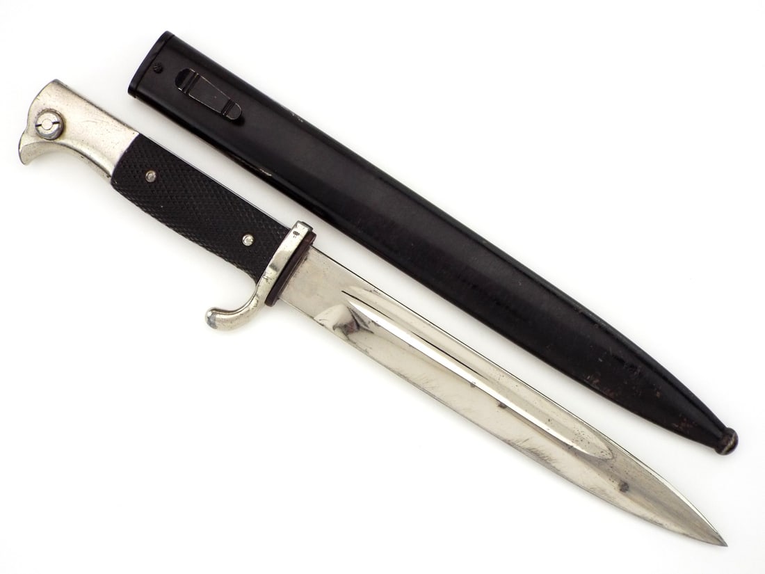 Very Good German WWII Dress Bayonet by GUSTAV SPITZER (1 of 8)