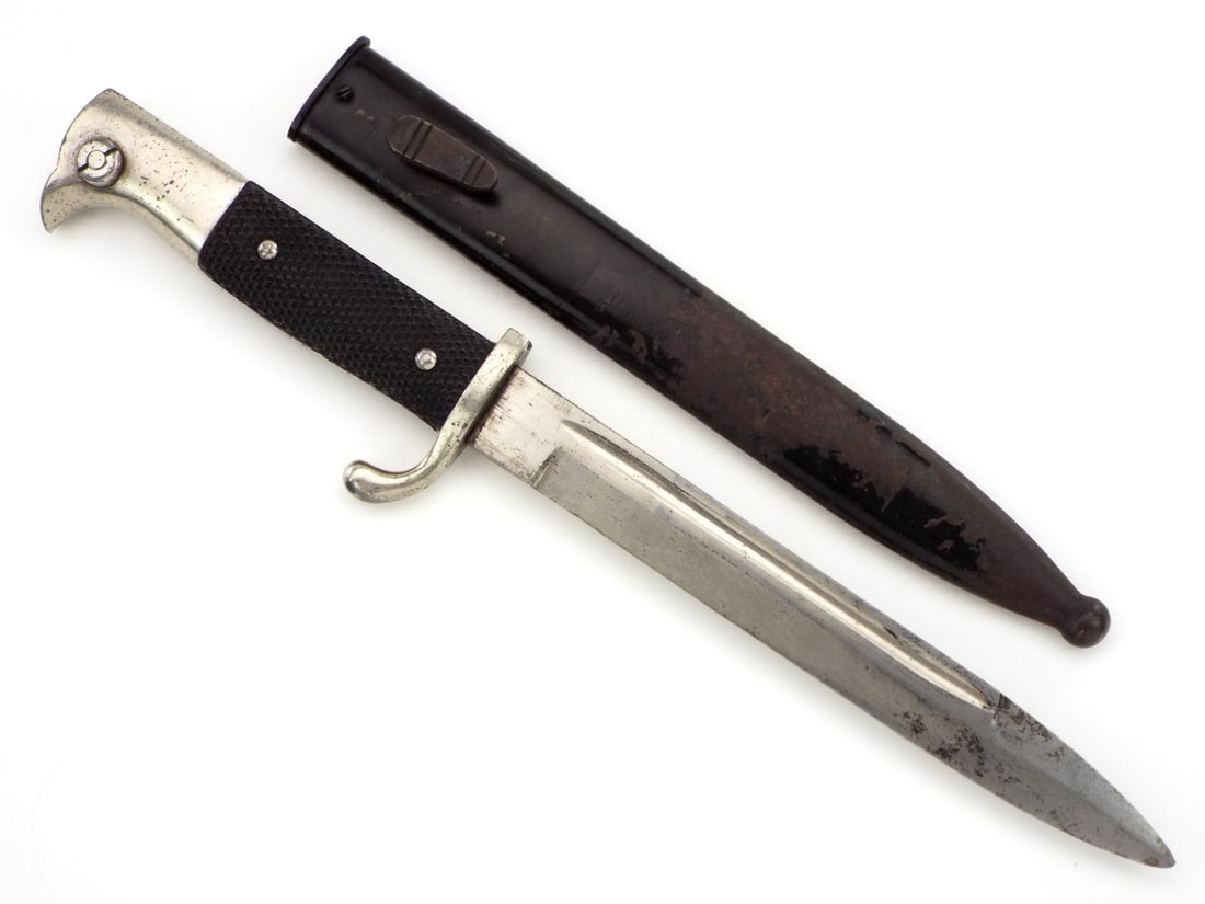 German WWII Police Bayonet By ALCOSO SOLINGEN: German WWII Police Bayonet By ALCOSO SOLINGEN. Full Length 14 Inches Blade Length 7.5 Inches