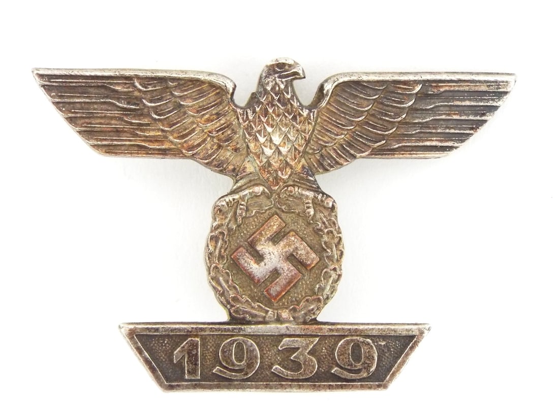 German WWII Iron Cross Second Class Repeat Clasp (1 of 4)