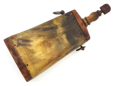 17-18th Century All Horn Powder Flask with Carved Tip
