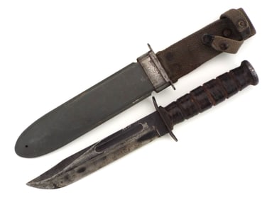 American WWII Navy Mark 2 KA-BAR Naval Fighting Knife by CAMILLUS with USN MK2 Scabbard.