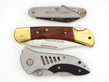 Lot of 3 Pocket Knifes