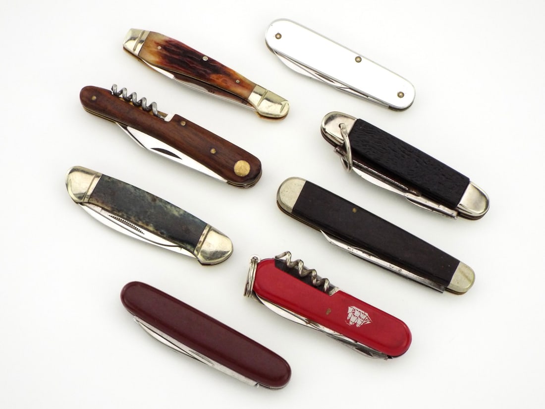 Lot of 8 Nice Pocket Knives (1 of 6)