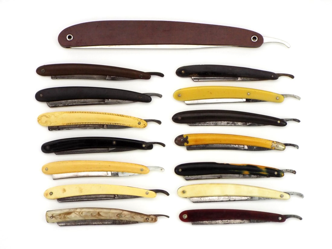Dealer Lot of Old Straight Razors (1 of 6)