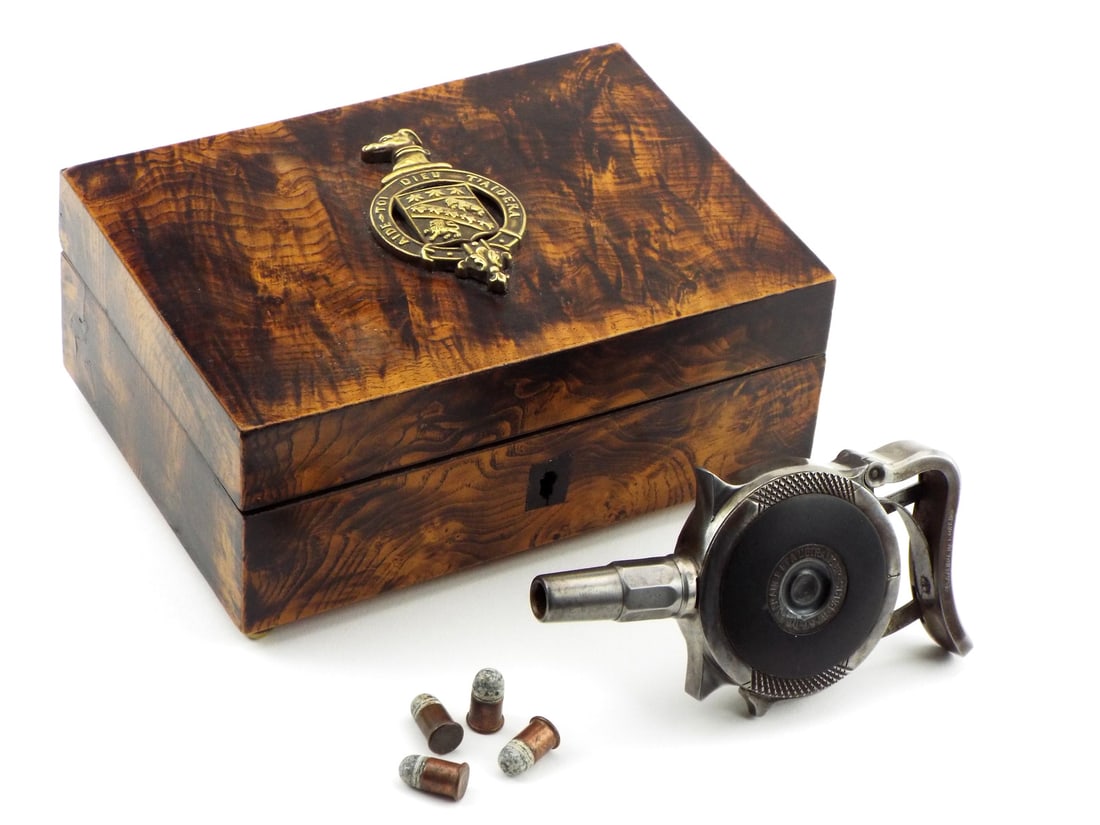 Exceptional French Cased Minneapolis Firearms Protector Palm Pistol: Exceptional French Cased Minneapolis Firearms Protector Palm Pistol. Case Size 7x5x2.5