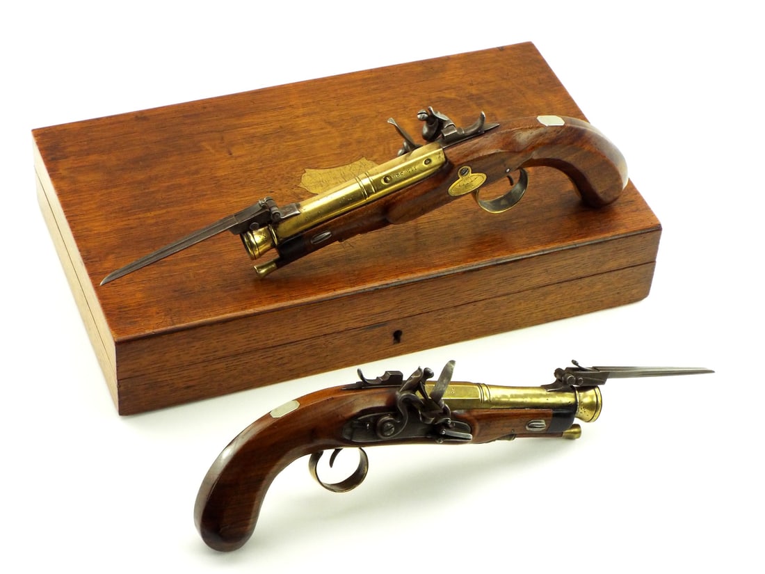 Super FINE British Cased Brass Flintlock Blunderbuss Pistols with Spring Bayonets by MULEY (1 of 20)