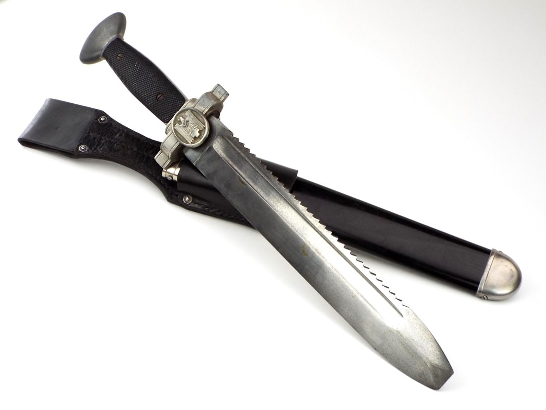 Very Good German WWII Medical Red Cross Dagger with Hangers (1 of 14)