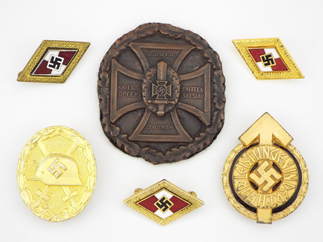 6 German WWII Medals (1 of 3)