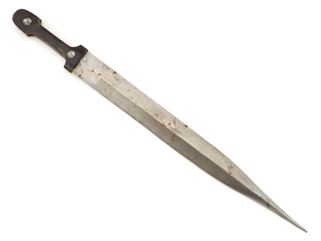 Imperial Russian WWI Kuban Cossack Kinjal with Armor Piercing Blade.: Imperial Russian WWI Kuban Cossack Kinjal with Armor Piercing Blade.Full Length 18 inch Blade Length 14 inch