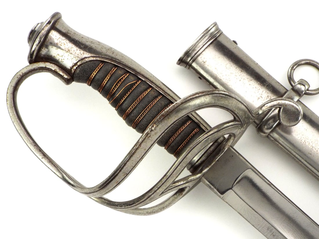 Very Good American Civil War Non-Regulation Officer's Battle Sword.: Very Good American Civil War Non-Regulation Officer's Battle Sword. Full Length 39 Inches Blade Length 32.5 Inches