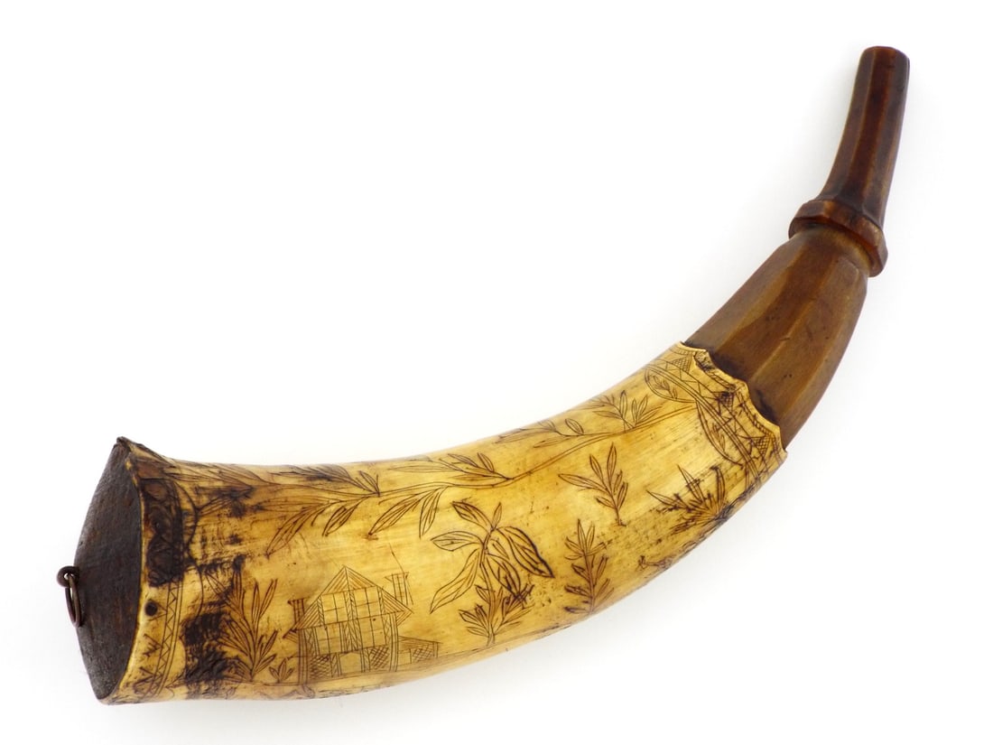 Rare French and Indian War Scrimshaw Powder Horn: Rare French and Indian War Scrimshaw Powder Horn. Full Length 11 Inches