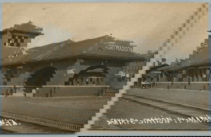 FORT MADISON IA RAILROAD STATION RAILWAY DEPOT ANTIQUE REAL PHOTO POSTCARD RPPC