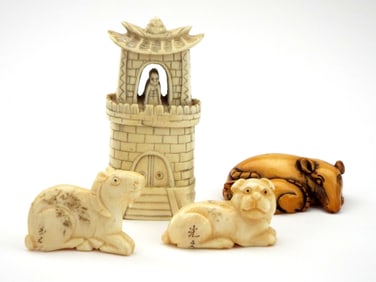 4 Antique VERY FINE Hand Carved Japanese Netsuke