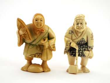 2 Antique VERY FINE Hand Carved Japanese Netsuke