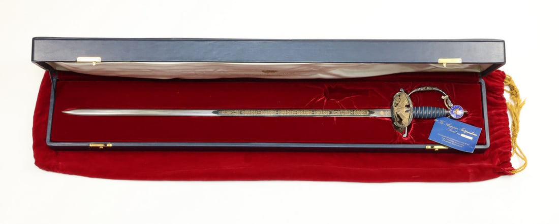 Cased Silver Limited Presentation 7-1000 American Independence Sword by WILKINSON (1 of 20)