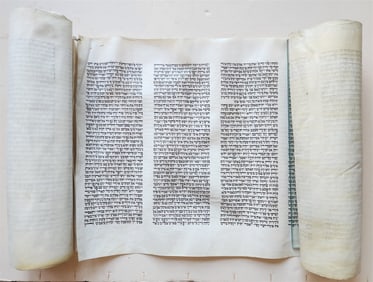 TORAH SCROLL large FRAGMENT MANUSCRIPT VELLUM antique BIBLE GENESIS 14:5-27:36