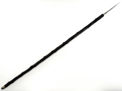 Rare Italian self defence 19 C. walking cane concealed flick Blade: Rare Italian self defence 19 C. walking cane concealed flick Blade. Italian or French cane with concealed in top part flick blade, activated by vigorous thrust movement Full Length 36 Inches Blade Len