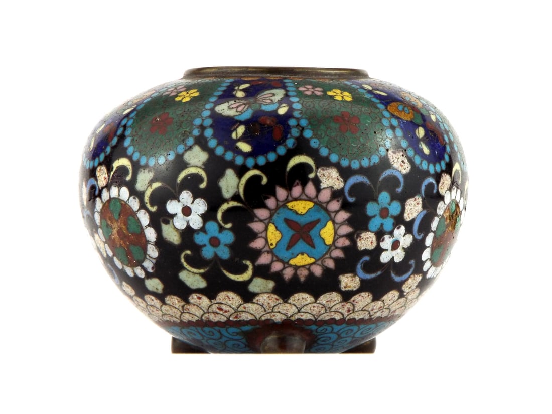 Antique Chinese Blue Cloisonne Vase: Antique Chinese Blue Cloisonne Vase. Full Length 3 Inches