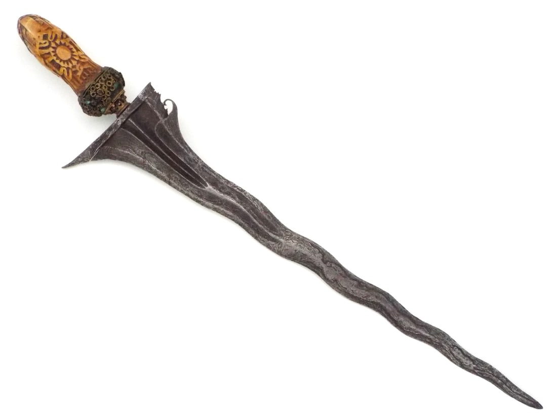 Antique Asian Indonesian Malaysian Damascus KRIS Dagger, FINE Carved Handle. (1 of 14)