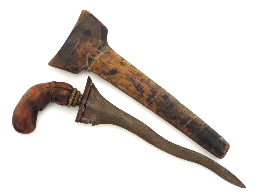 Asian Indonesian Malaysian Damascus KRIS Dagger, Carved Wood Handle. (1 of 8)