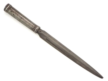 Rare Antique Indian Islamic Mogul Warrior Armor Piercing Spear, Possibly Wootz.