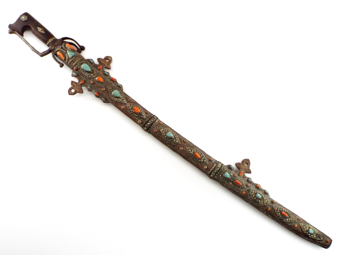 Spectacular Presentation Nimcha Sword Coral & Turquoise Encrusted Scabbard (1 of 20)