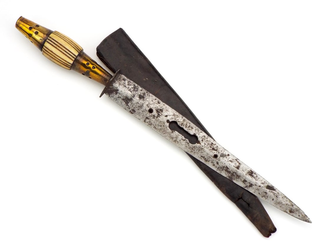 Antique Mediterranean Spanish or Italian Plug Bayonet Dagger Knife. Pierced Blade (1 of 15)