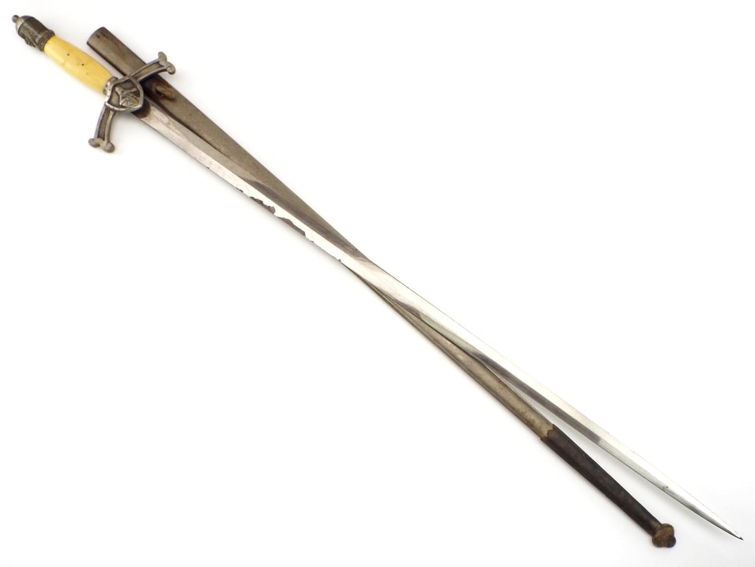 Antique Fraternal Masonic Mason Lodge Sword (1 of 10)