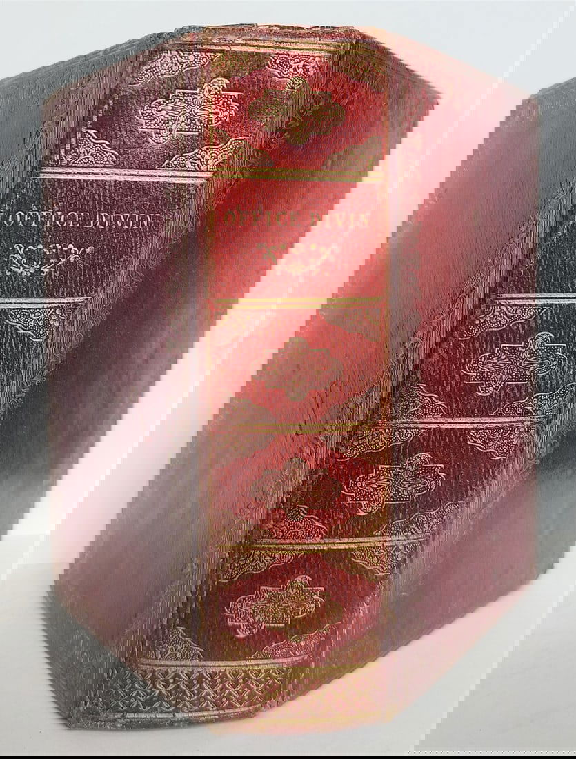 1850s OFFICE DIVIN, A L'usage de Rome in FRENCH antique: OFFICE DIVIN,. A L'usage de Rome,. pour tous les dimanches et fêtes de l'annee. A Tournay, no date (c. 1850s). Size 4 1/8 by 6 3/4". viii, 664 pp. Beautiful red morocco binding with gold embossed des