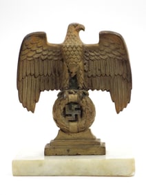 POST WAR Desk Eagle mounted on white marble base
