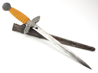 RARE German WWII Army Officers Dagger by SCHUTTELHOFER SOLINGEN