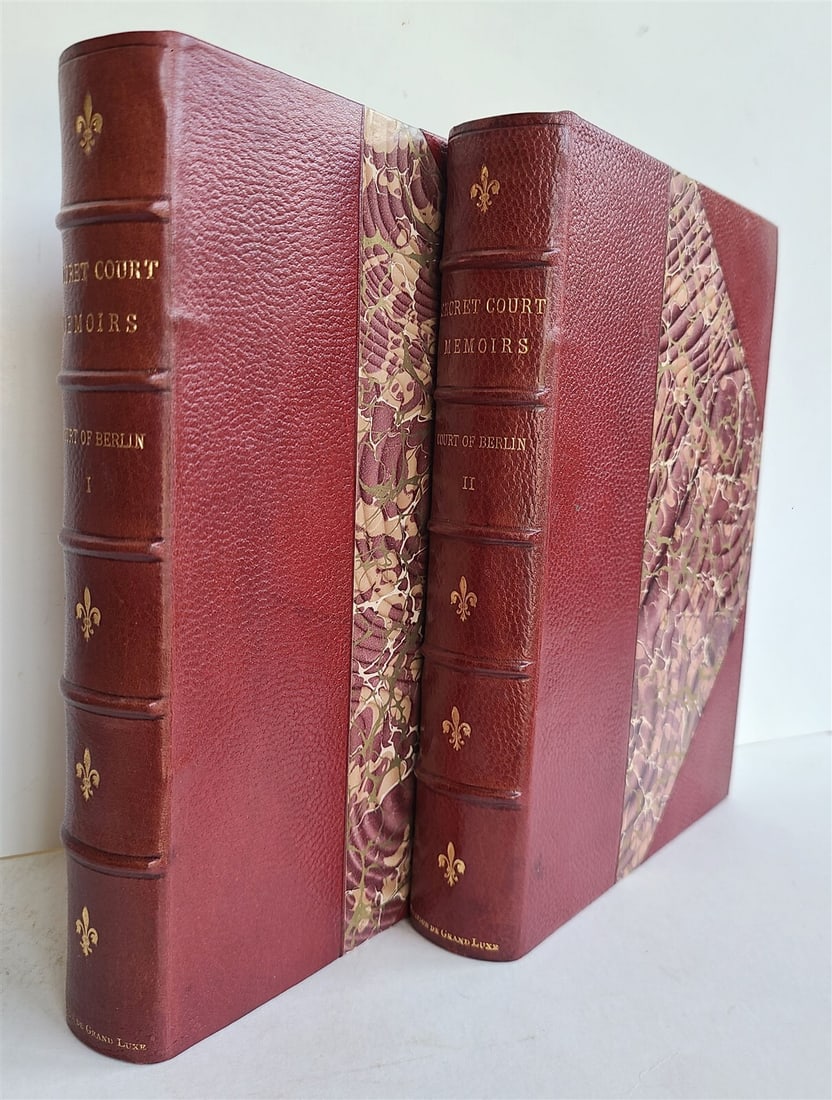 1900 COURT of BERLIN SECRET MEMOIRS 2 vols ANTIQUE LTD EDITION GROLIER SOCIETY: SECRET MEMOIRS of COURT of BERLIN. 2 volumes. GROLIER SOCIETY,. Not dated (c. 1900). EDITION DE GRAND LUXE. LIMITED TO 1000 COPIES. No. 157. Size 6 3/4 by 9 1/4". 3/4 red morocco over marbled boards. 