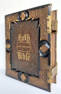 1870 BIBLE in ENGLISH ILLUSTRATED FOLIO antique DECORATIVE BINDING Philadelphia: FAMILY BIBLE in ENGLISH. HOLY BIBLE. containing. OLD & NEW TESTAMENTS. Philadelphia; n.d. (c. 1870s). Illustrated with steel engravings. preface plus 1126 pp. Original decorative dimensional leather b