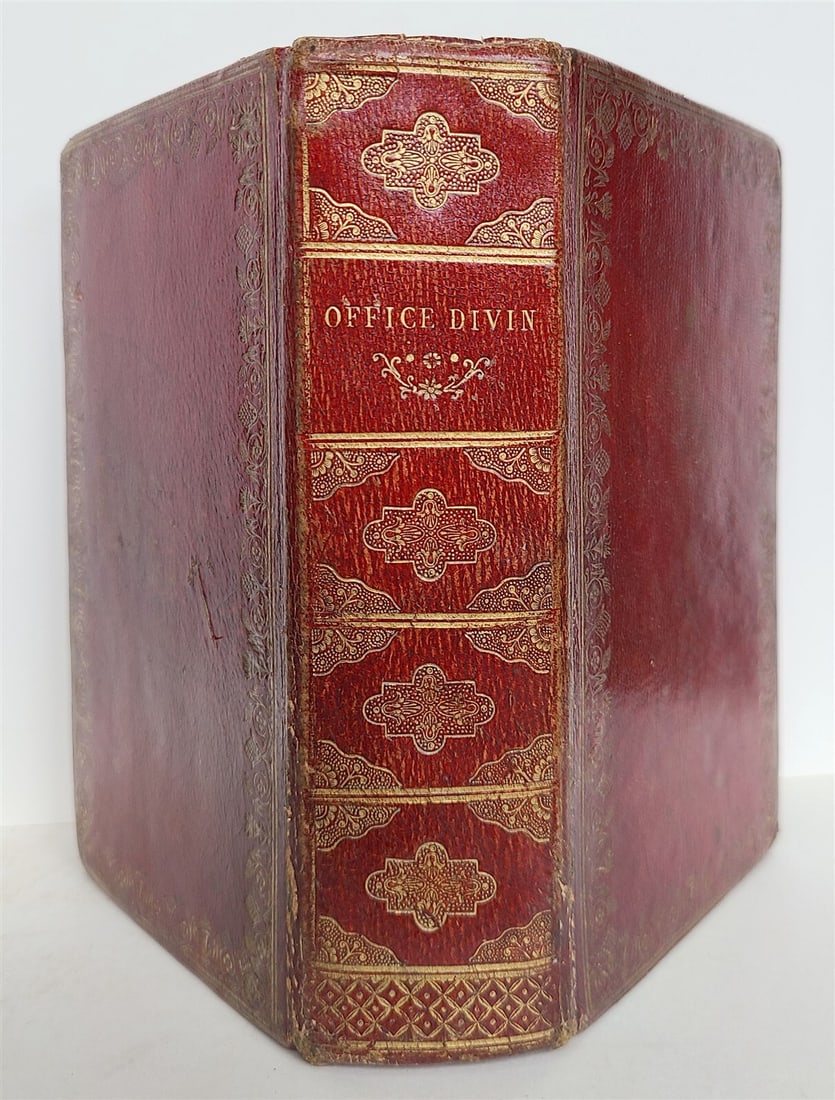 1850s OFFICE DIVIN, A L'usage de Rome in FRENCH antique: OFFICE DIVIN,. A L'usage de Rome,. pour tous les dimanches et fêtes de l'annee. A Tournay, no date (c. 1850s). Size 4 1/8 by 6 3/4". viii, 664 pp. Beautiful red morocco binding with gold embossed des