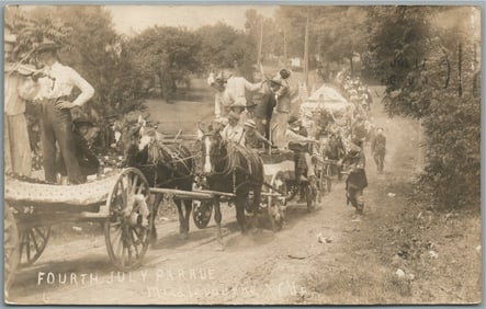 MIDDLEDOURNE WV 4th JULY PARADE ANTIQUE REAL PHOTO POSTCARD RPPC