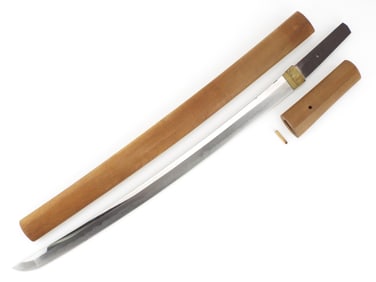 Edo Period Samurai Wakizashi Signed BISHU OSAFUNE SUKESADA in Shirasaya.