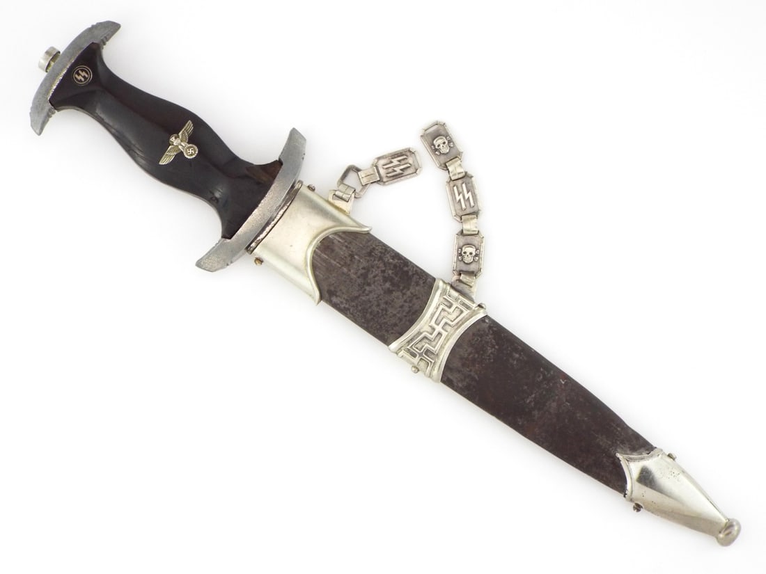 German WWII Model 1936 Officer's Chained SS Dagger.: 100% Correct only Part of Chain Missing. Full Length 14.5 Inches Blade Length 8.5 Inches