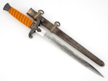Impressive German WWII Double Etched Army Officers Dagger by WEYERSBERG SOLINGEN
