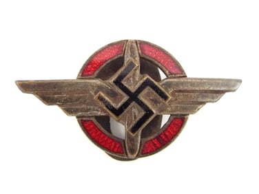 German WWII DLV Membership Badge