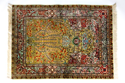 Very Fine Turkish Hand-knotted Oriental Silk Rug