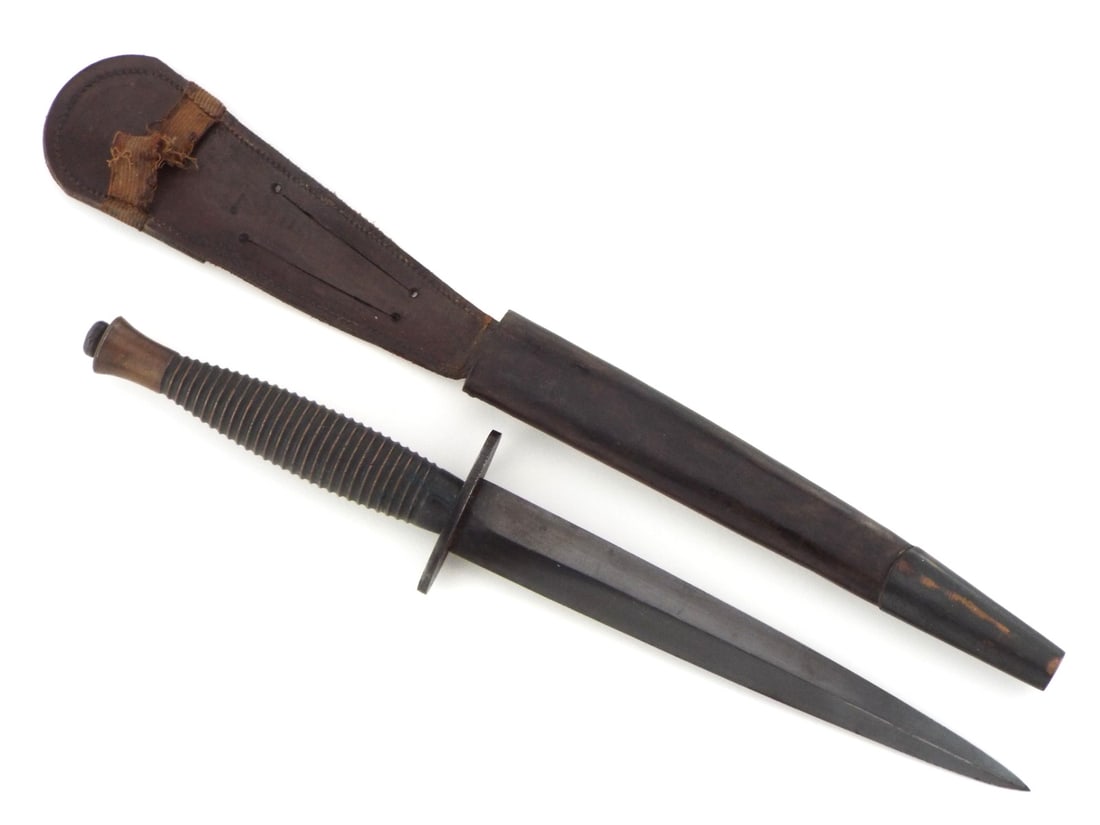 British WWII Fairbairn Sykes Fighting Knife with Scabbard (1 of 8)