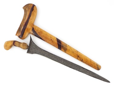 Antique Asian Indonesian Malaysian KRIS Dagger Sword with Damascus Steel Blade.