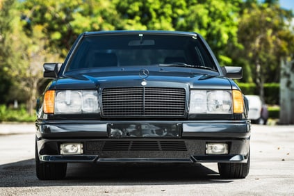 AMG "Baby Hammer" 1988 Mercedes-Benz 300E 3.2L