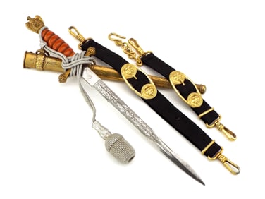Outstanding German WWII Kriegsmarine Officers Dagger by WKC SOLINGEN